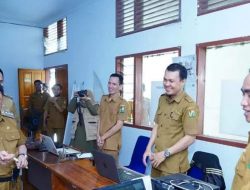 Hari Pertama Kerja, Bupati Majene dan Wakilnya Sidak Beberapa OPD