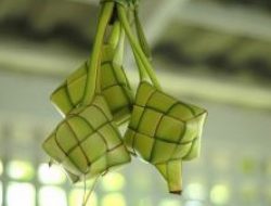 Makna Ketupat pada Hari Raya