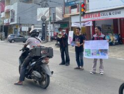 Dari Jalanan Majene, Mahasiswa Mambi Menambal Kelalaian Negara