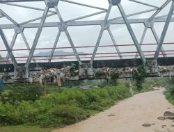 Aktivis Lingkungan Soroti Sampah di Jembatan Mambi, Ikon Daerah yang Dibiarkan Tercemar Bertahun-tahun